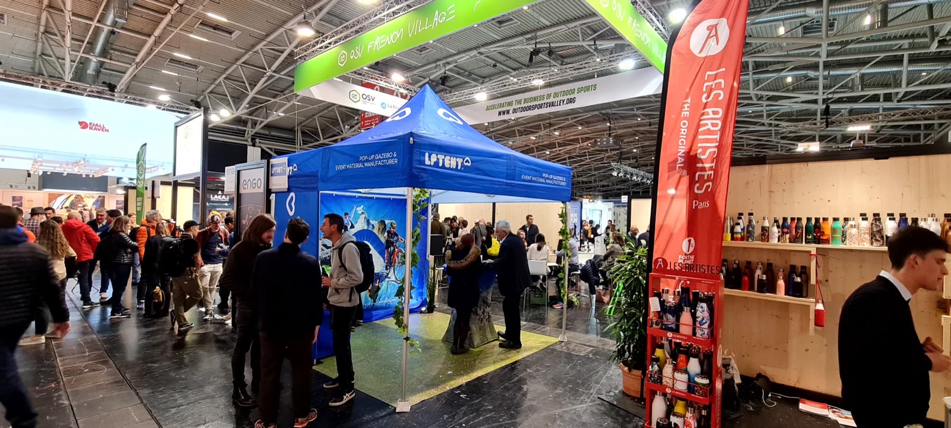 A large-scale market of linked LP Tent XP gazebos